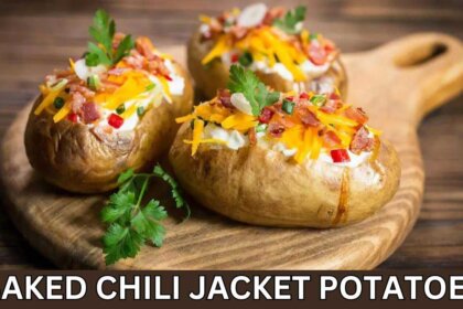 Easy Homemade Recipe: Baked Chili Jacket Potatoes